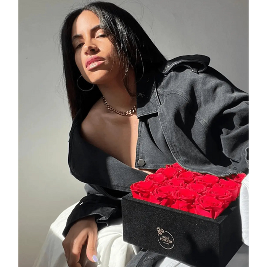 Rose Forever - Passion Black Velvet Red - MaribelaShop2