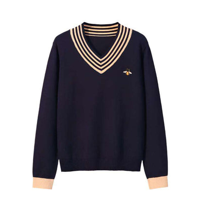 Embroidered Bee Pullover Bottoming Shirt, Unisex Soft Sweater - MaribelaShop2